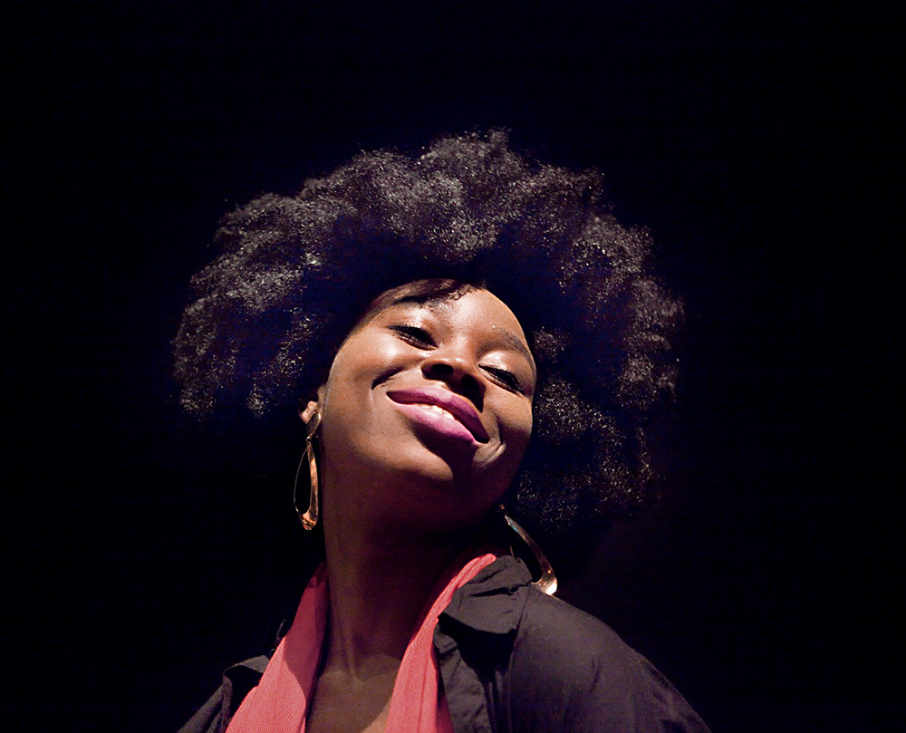 Ntjam Rosie tijdens de Jazzdag in het LantaarnVenster Theater, Rotterdam, 2013. Foto Tom Beetz