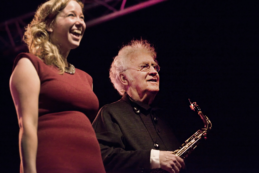 Gedurende de Leidse Jazzweek 2014 speelde Vivienne Aerts met Florian Weber en en Lee Konitz samen.